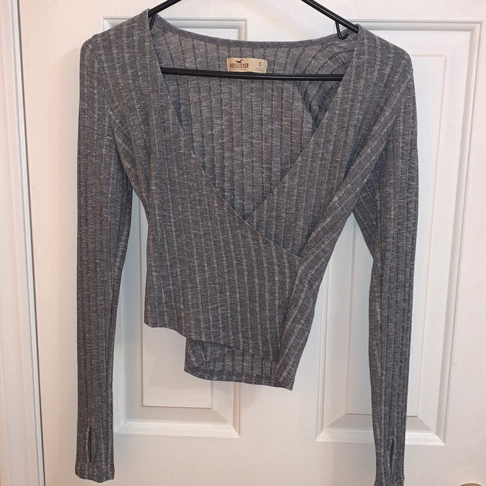 Grey Long Sleeve Crop Top